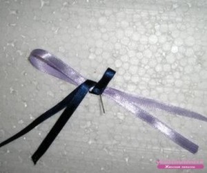 Плетем браслет из ленточек