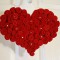 большое красное сердце на день Валентина